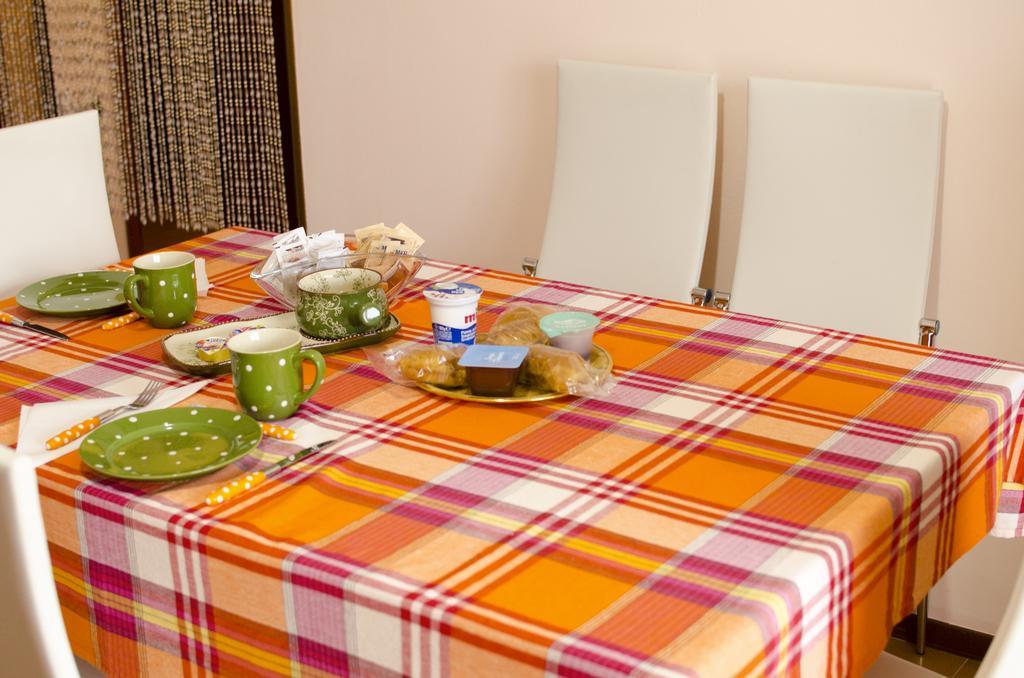 Bed & Breakfast Da Eliana Молинела Екстериор снимка